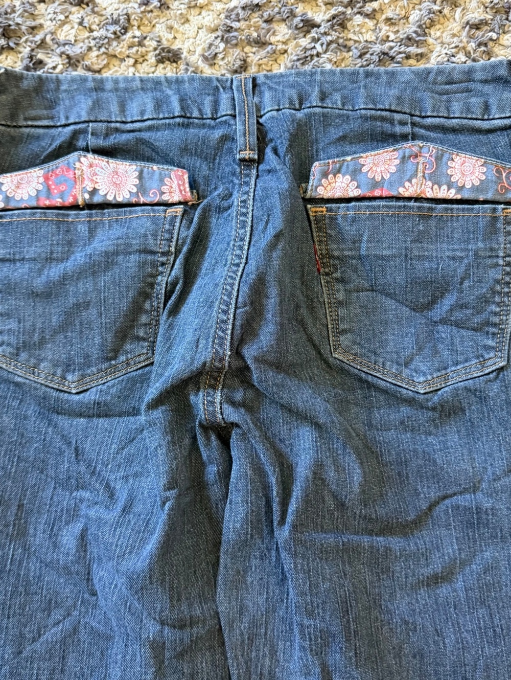 Levi’s Jeans Women’s Medium Dark Wash Flare Bootcut Denim Stretch size 6 - Picture 7 of 9